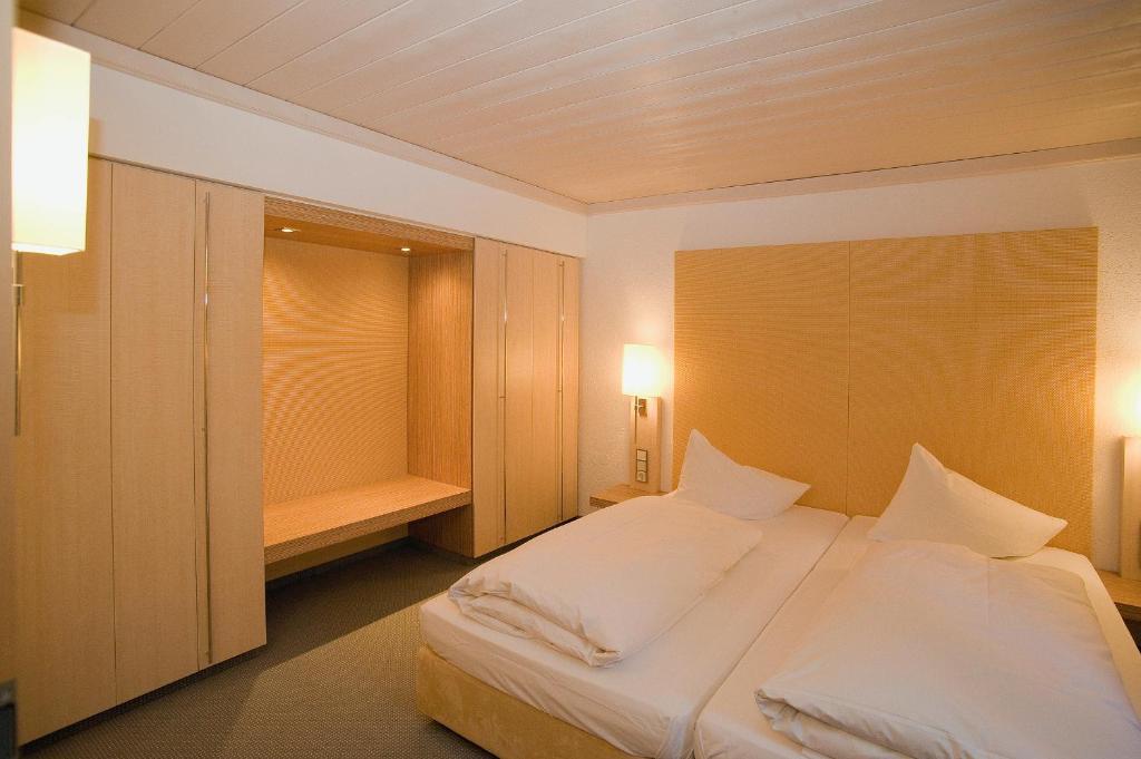 Landhotel Groenenbach Бад-Грёненбах Номер фото