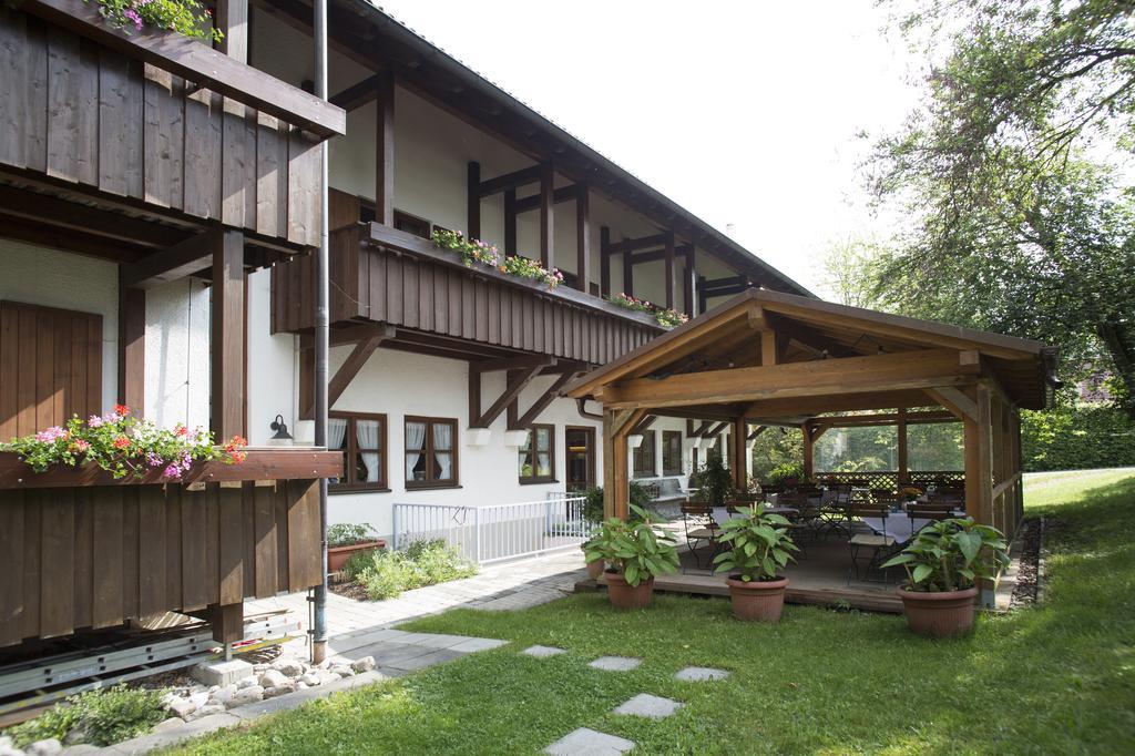 Landhotel Groenenbach Бад-Грёненбах Экстерьер фото